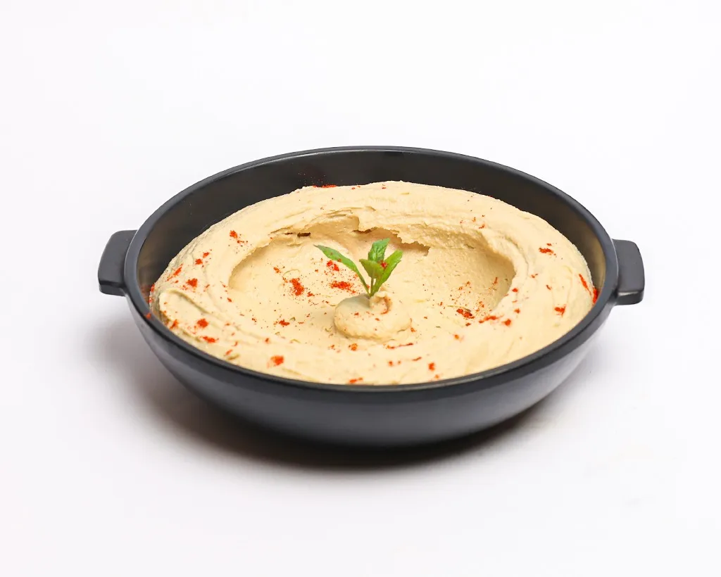 Hommos Bthineh Plate